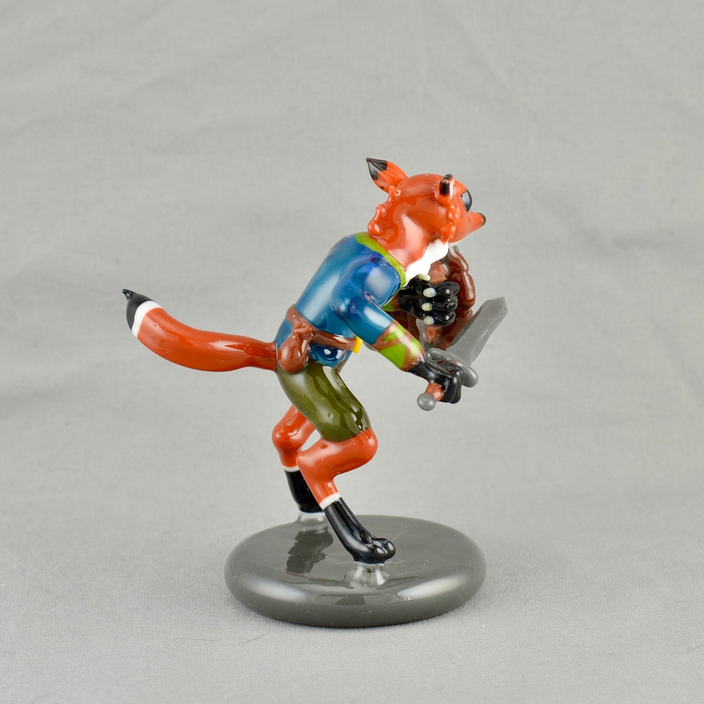 Fox ( short sword and wooden shield)